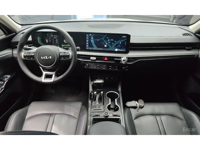 Kia K5 2.0* LPI* ПОДГРЕВ* КАМЕРА* КЕЙЛЕС* LANE* ASSIST* - автомобили, коли, обяви за нови и употребявани 5