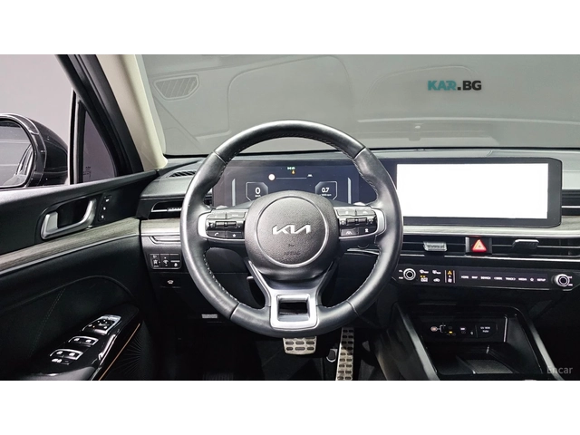 Kia K5 SIGNATURE/DRIVE-ASSISTS/360CAMERA/BLIND-SPOT - автомобили, коли, обяви за нови и употребявани 6