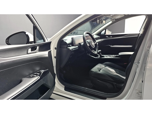 Kia K5 2.0 LPi - автомобили, коли, обяви за нови и употребявани 4