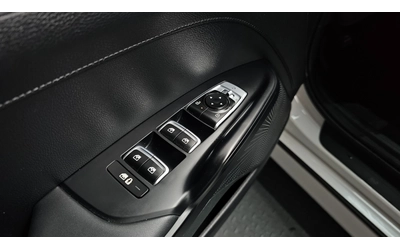 Kia K5 2.0 LPi - автомобили, коли, обяви за нови и употребявани 9