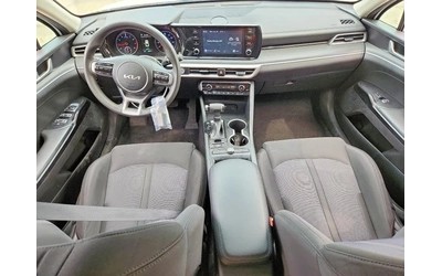 Kia K5 - автомобили, коли, обяви за нови и употребявани 7