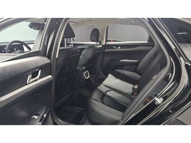 Kia K5 Prestige - автомобили, коли, обяви за нови и употребявани 10