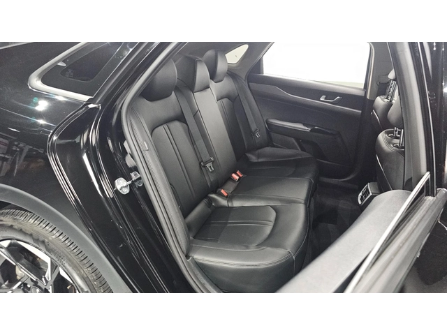 Kia K5 Prestige - автомобили, коли, обяви за нови и употребявани 11