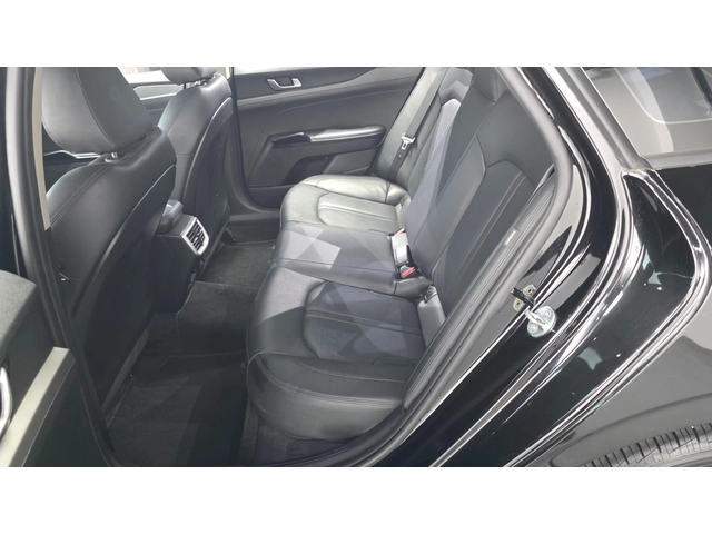 Kia K5 Trendy - автомобили, коли, обяви за нови и употребявани 13