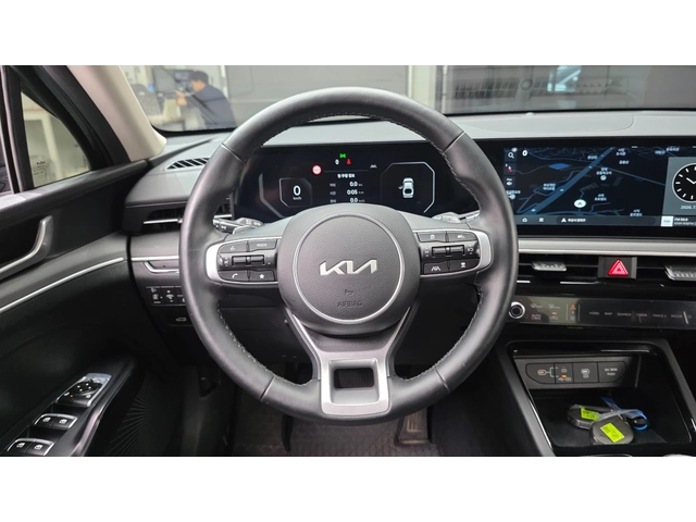 Kia K5 2.0 LPi - автомобили, коли, обяви за нови и употребявани 10