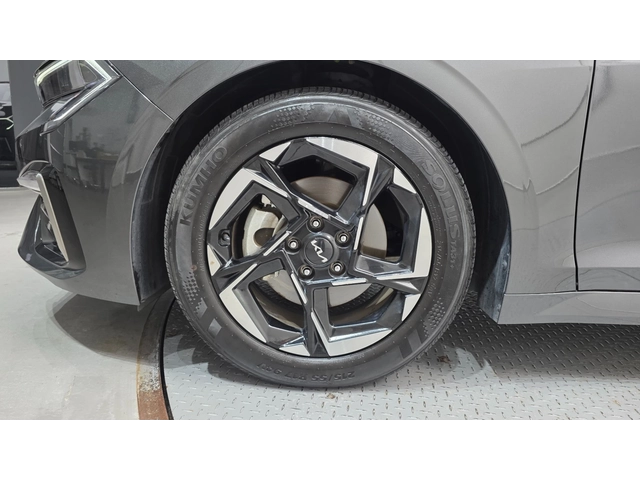 Kia K5 2.0 LPi - автомобили, коли, обяви за нови и употребявани 4