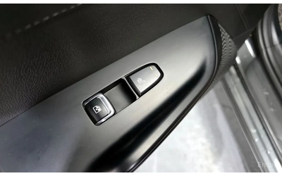 Kia K5 Hybrid 3rd Generation (Facelift) - автомобили, коли, обяви за нови и употребявани 15