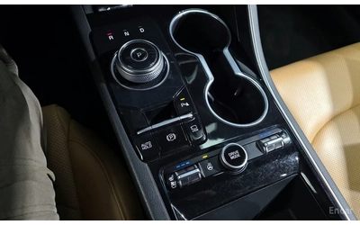 Kia K5 Hybrid 3rd Generation (Facelift) - автомобили, коли, обяви за нови и употребявани 7