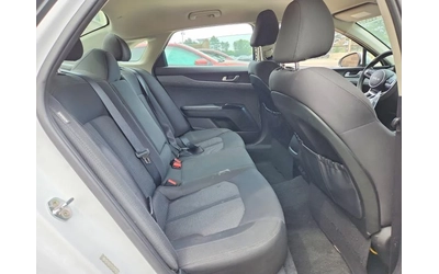 Kia K5 - автомобили, коли, обяви за нови и употребявани 9