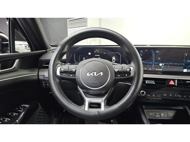 Kia K5 Prestige | Drive Wise | 12.3" Digital Cluster - автомобили, коли, обяви за нови и употребявани 12