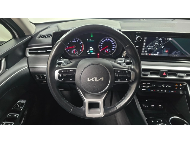 Kia K5 Trendy - автомобили, коли, обяви за нови и употребявани 13