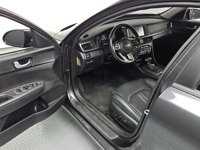 Kia K5 2.0 Prestige - САМО 30% АВАНС - автомобили, коли, обяви за нови и употребявани 10