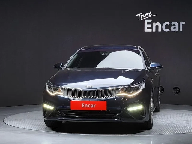 Kia K5 2.0 Noblesse - САМО 30% АВАНС - автомобили, коли, обяви за нови и употребявани 2