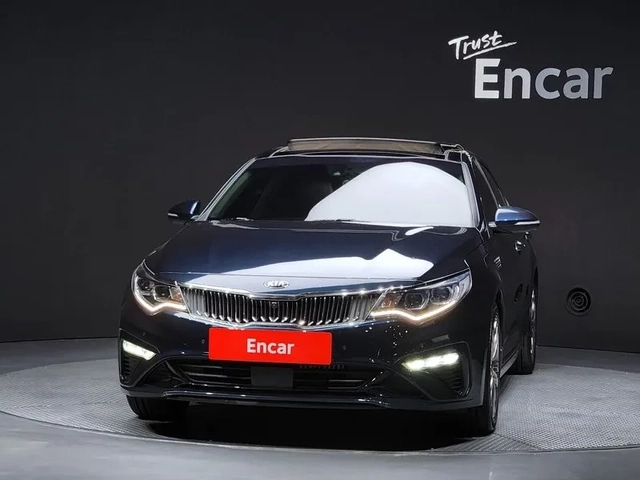 Kia K5 2.0 Intelligent - САМО 30% АВАНС - автомобили, коли, обяви за нови и употребявани 2
