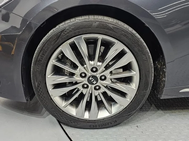Kia K5 2.0 Prestige - САМО 30% АВАНС - автомобили, коли, обяви за нови и употребявани 4