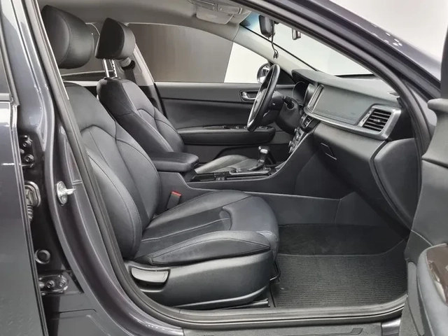 Kia K5 2.0 Prestige - САМО 30% АВАНС - автомобили, коли, обяви за нови и употребявани 9
