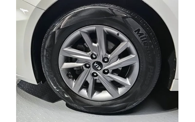 Kia K5 2.0 Luxury - САМО 30% АВАНС - автомобили, коли, обяви за нови и употребявани 9
