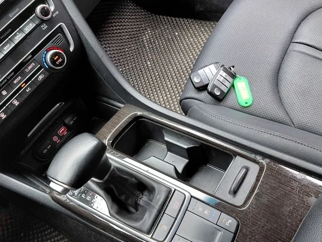 Kia K5 2.0 Prestige - САМО 30% АВАНС - автомобили, коли, обяви за нови и употребявани 8
