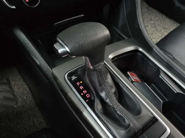 Kia K5 2.0 Luxury - САМО 30% АВАНС - автомобили, коли, обяви за нови и употребявани 8