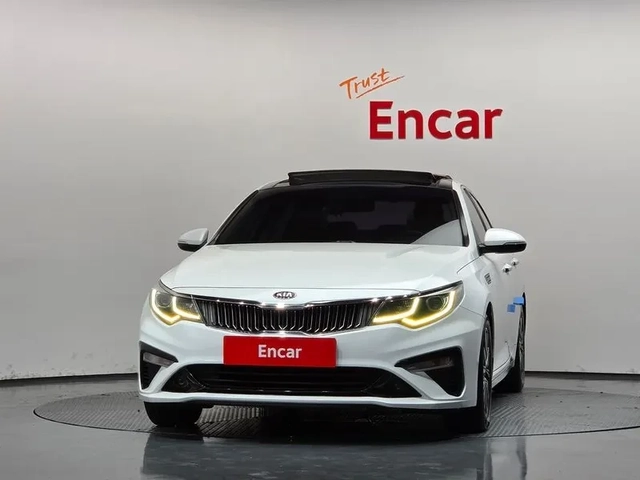 Kia K5 2.0 Prestige - САМО 30% АВАНС - автомобили, коли, обяви за нови и употребявани 2