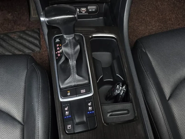 Kia K5 2.0 Prestige - САМО 30% АВАНС - автомобили, коли, обяви за нови и употребявани 8