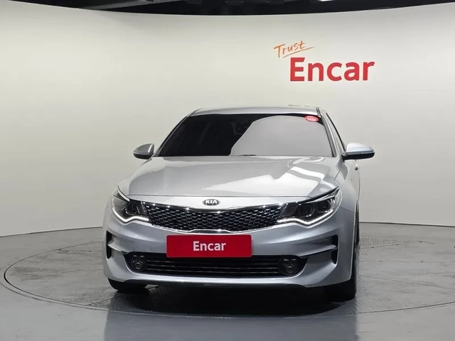 Kia K5 2.0 MX Style - САМО 30% АВАНС - автомобили, коли, обяви за нови и употребявани 2
