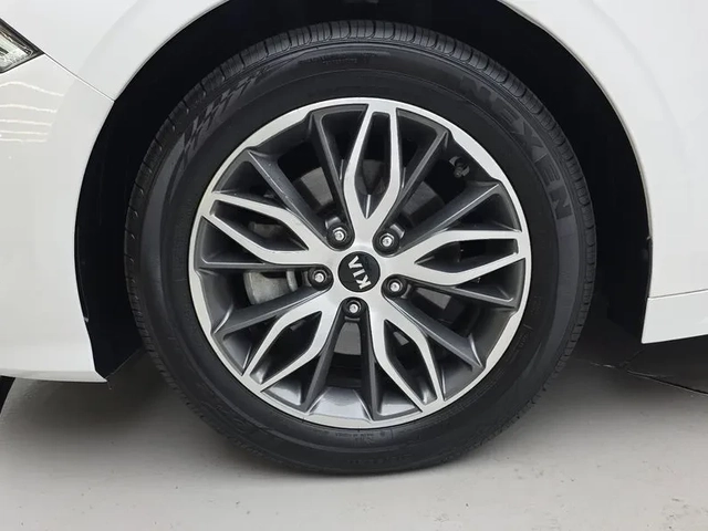 Kia K5 2.0 - САМО 30% АВАНС - автомобили, коли, обяви за нови и употребявани 4