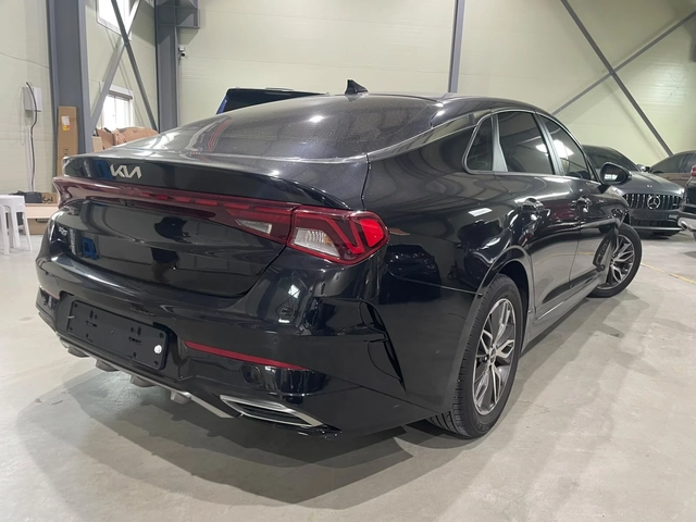 Kia K5 2.0 LPG ! Trendy ! - автомобили, коли, обяви за нови и употребявани 3