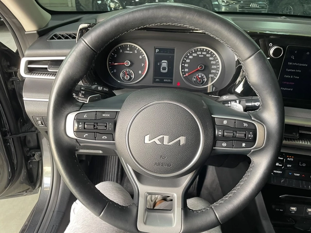 Kia K5 2.0 LPG ! Trendy ! - автомобили, коли, обяви за нови и употребявани 13