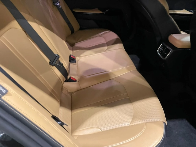 Kia K5 2.0 MPI ! Noblesse ! - автомобили, коли, обяви за нови и употребявани 11