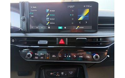 KIA K5 - автомобили, коли, обяви за нови и употребявани 11