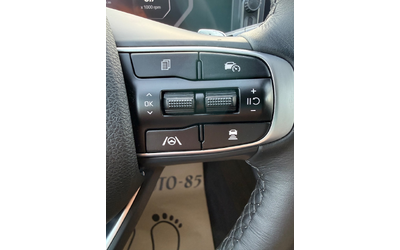 KIA K5 - автомобили, коли, обяви за нови и употребявани 21