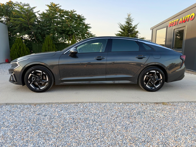 KIA K5 - автомобили, коли, обяви за нови и употребявани 7