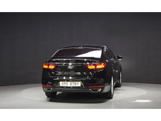 Kia K7 3.0 LPI Luxury - автомобили, коли, обяви за нови и употребявани 3