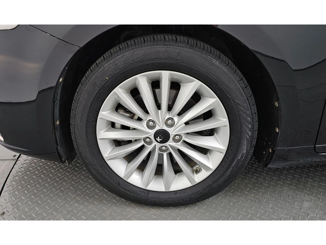 Kia K7 3.0 LPI Luxury - автомобили, коли, обяви за нови и употребявани 4