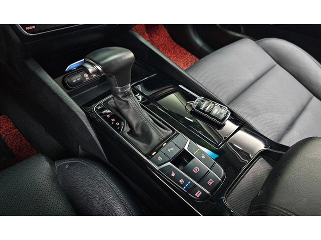 Kia K7 3.0 LPI Luxury - автомобили, коли, обяви за нови и употребявани 8