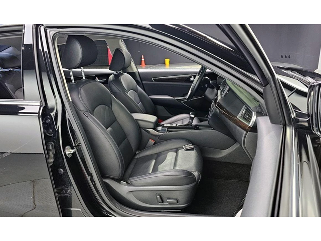 Kia K7 3.0 LPI Luxury - автомобили, коли, обяви за нови и употребявани 11