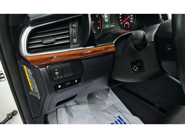 Kia K7 3.0 LPI Prestige - автомобили, коли, обяви за нови и употребявани 12