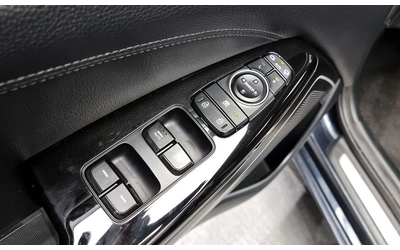 Kia K7 3.0 LPI Luxury - автомобили, коли, обяви за нови и употребявани 13