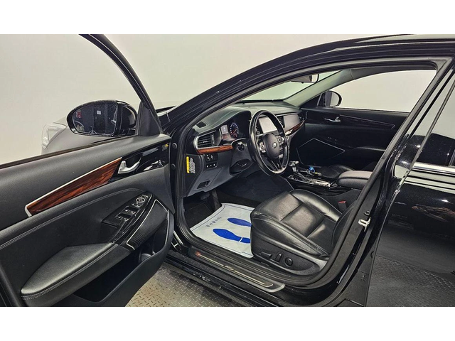 Kia K7 3.0 LPI Luxury - автомобили, коли, обяви за нови и употребявани 9