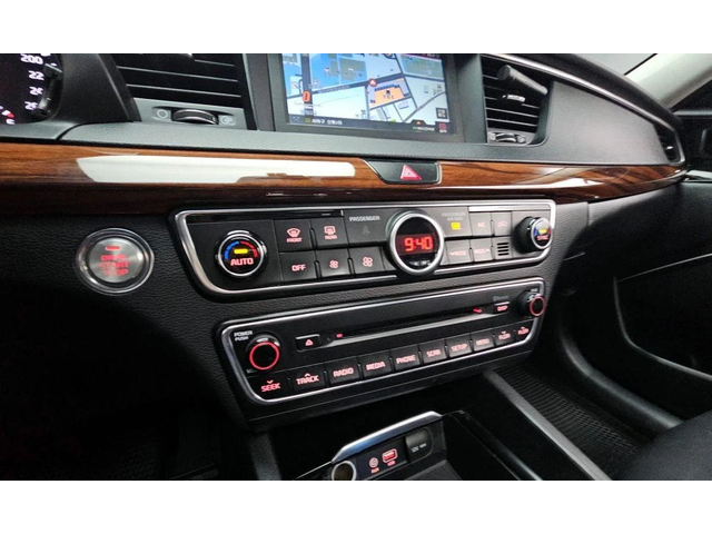 Kia K7 3.0 LPI Luxury - автомобили, коли, обяви за нови и употребявани 13