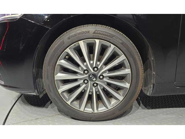 Kia K7 3.0 LPI Luxury - автомобили, коли, обяви за нови и употребявани 4