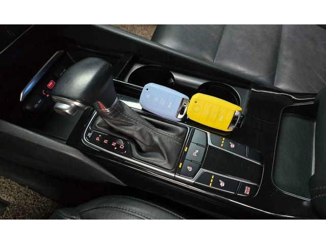 Kia K7 3.0 LPI Luxury - автомобили, коли, обяви за нови и употребявани 8