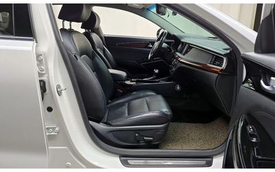 Kia K7 3.0 LPI Luxury - автомобили, коли, обяви за нови и употребявани 9