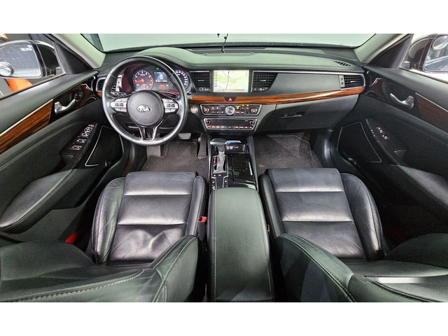 Kia K7 3.0 LPI Luxury - автомобили, коли, обяви за нови и употребявани 6