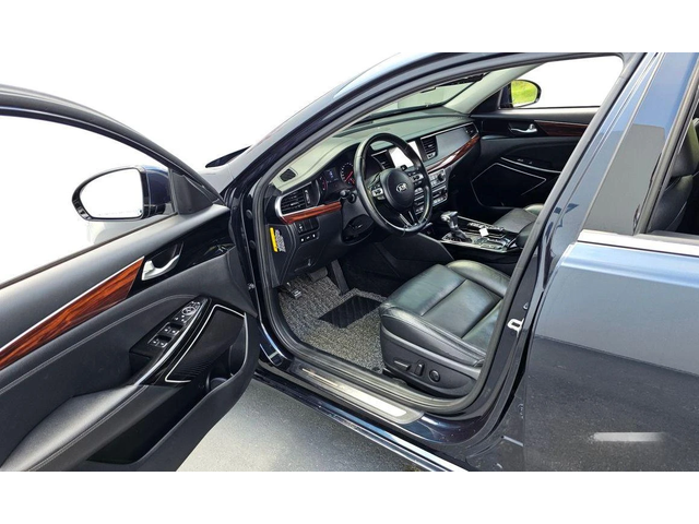 Kia K7 3.0 LPI Luxury - автомобили, коли, обяви за нови и употребявани 9