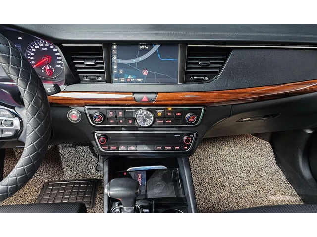 Kia K7 3.0 LPI Prestige - автомобили, коли, обяви за нови и употребявани 13