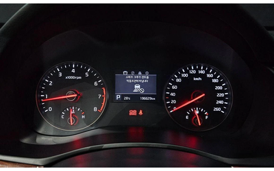 Kia K7 3.0 LPI Prestige - автомобили, коли, обяви за нови и употребявани 7