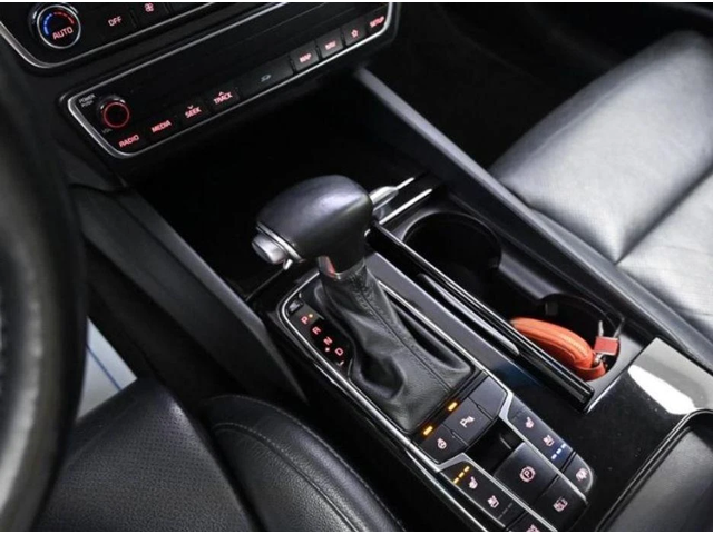 Kia K7 3.0 LPI Prestige - автомобили, коли, обяви за нови и употребявани 8