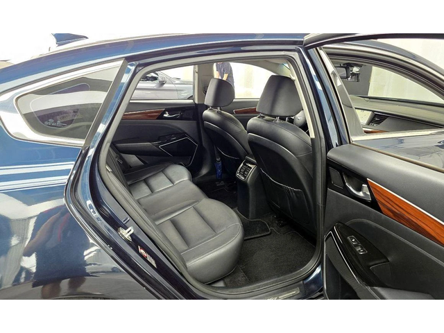 Kia K7 3.0 LPI Luxury - автомобили, коли, обяви за нови и употребявани 11